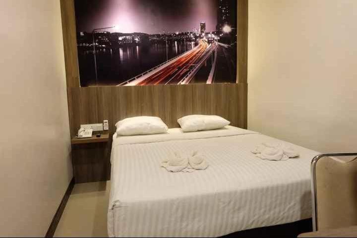 Hotel My Home Sintang Buitenkant foto